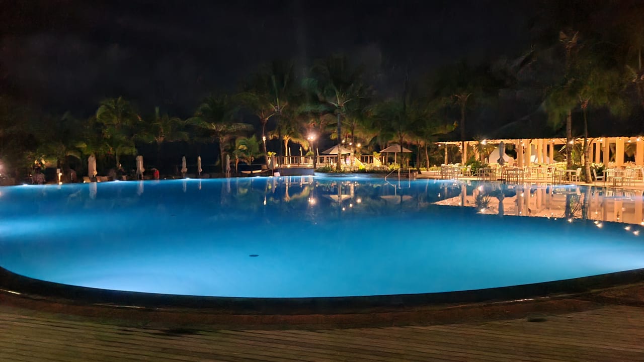 Pool Victoria Beachcomber Resort & Spa