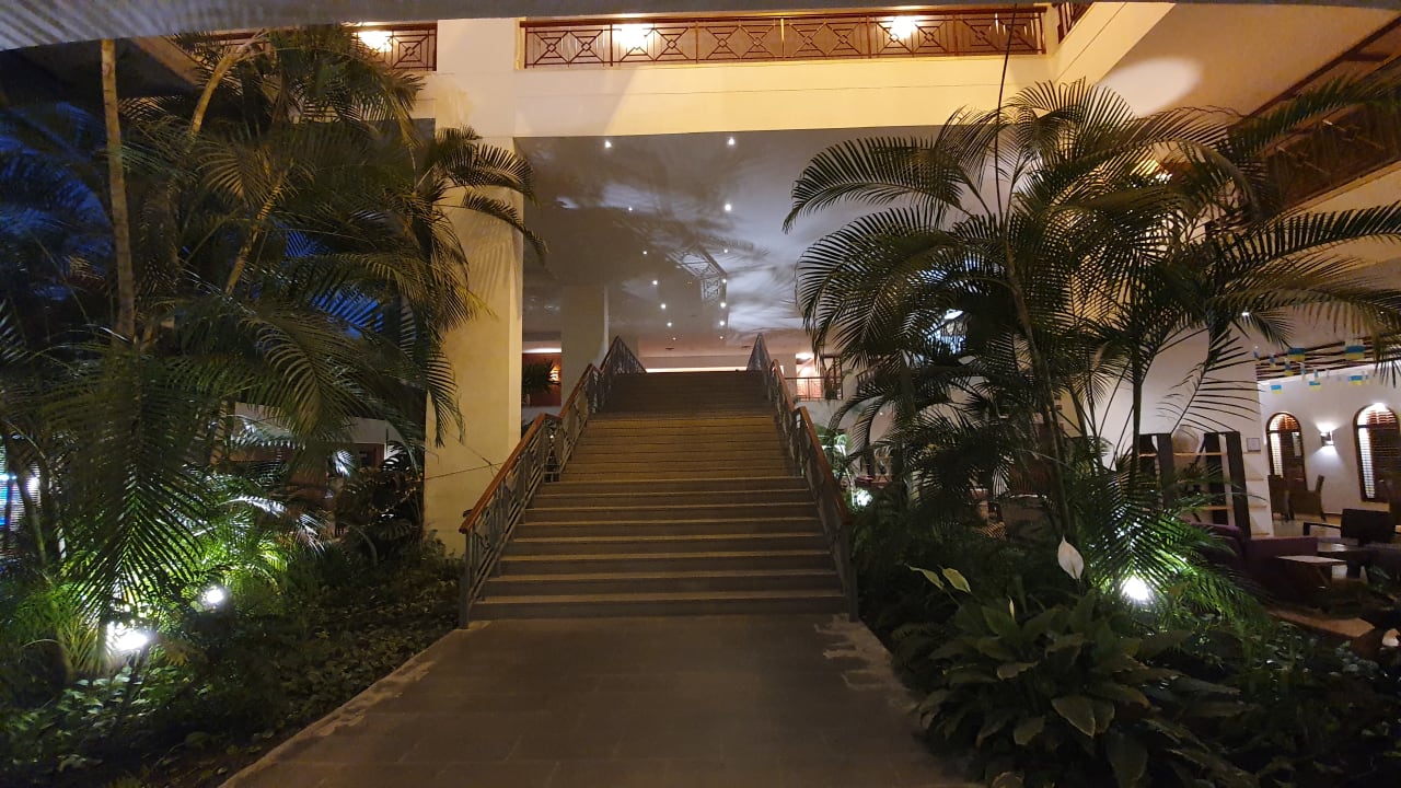 Lobby Hotel Costa Calero