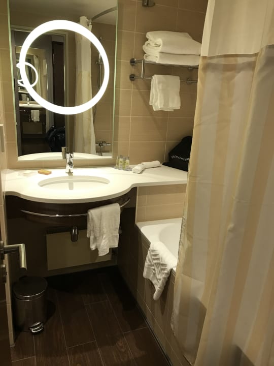 Zimmer Hilton Garden Inn Frankfurt Airport