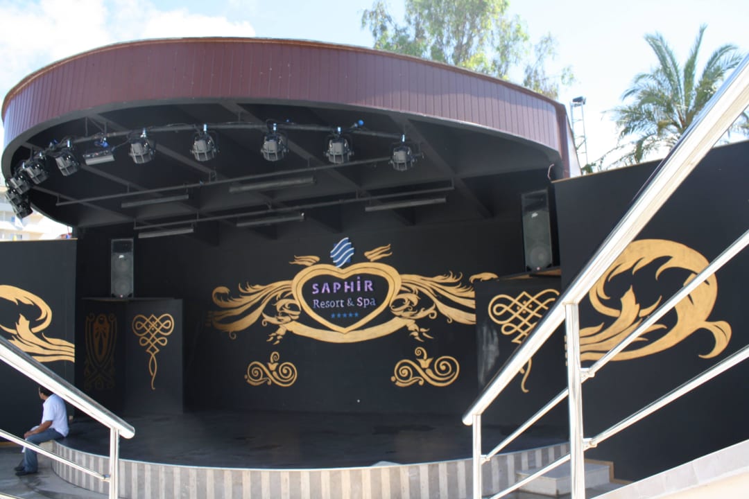 Amphitheater Saphir Resort & Spa