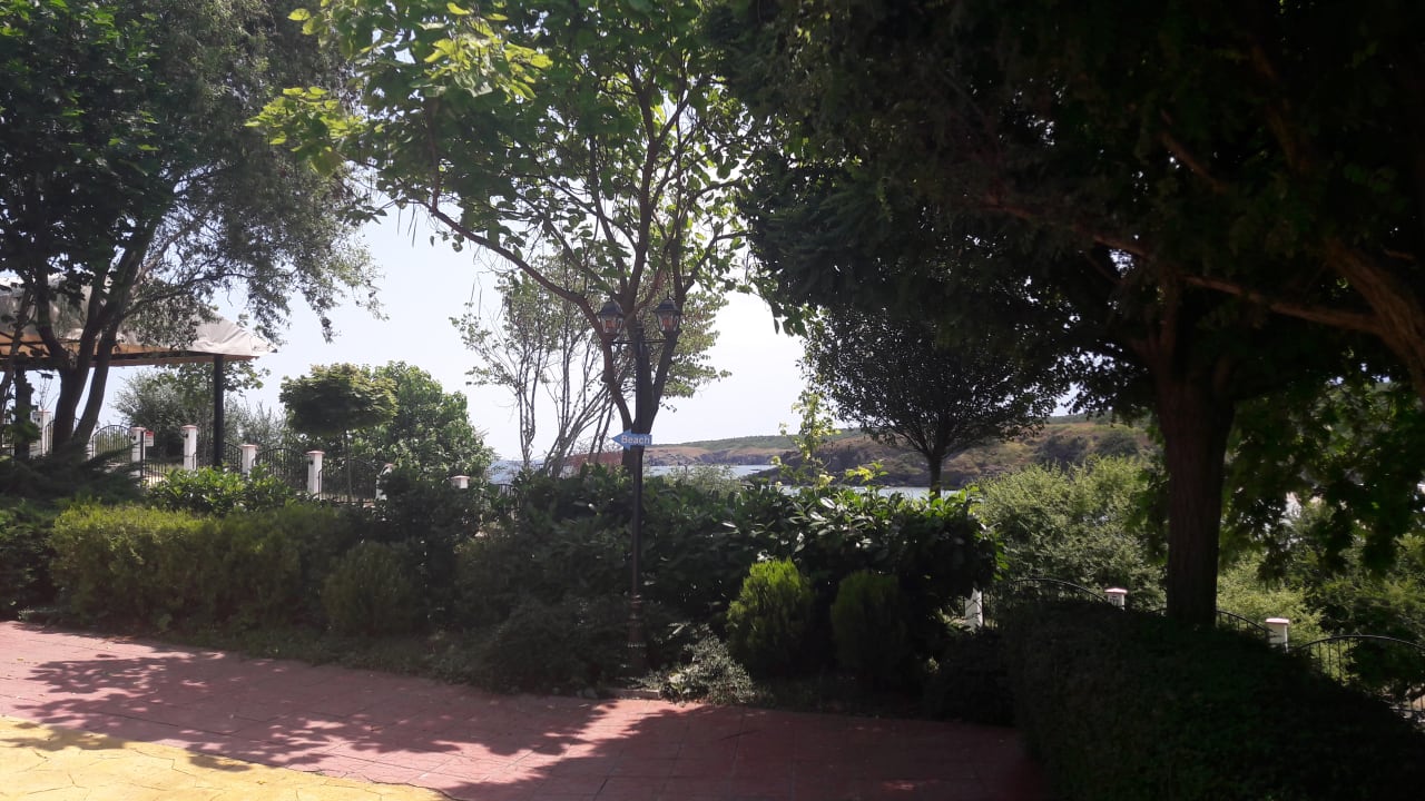 Gartenanlage Bella Vista Beach Club