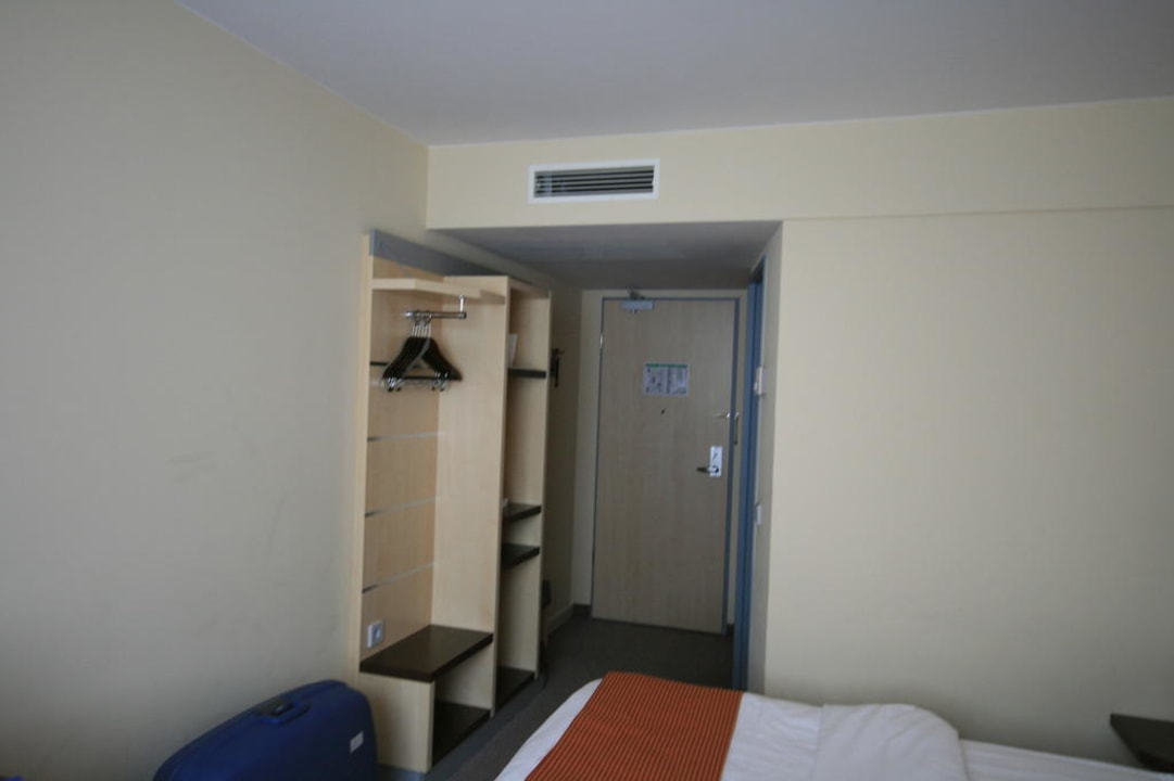 Zimmeransicht Holiday Inn Express Berlin City Center