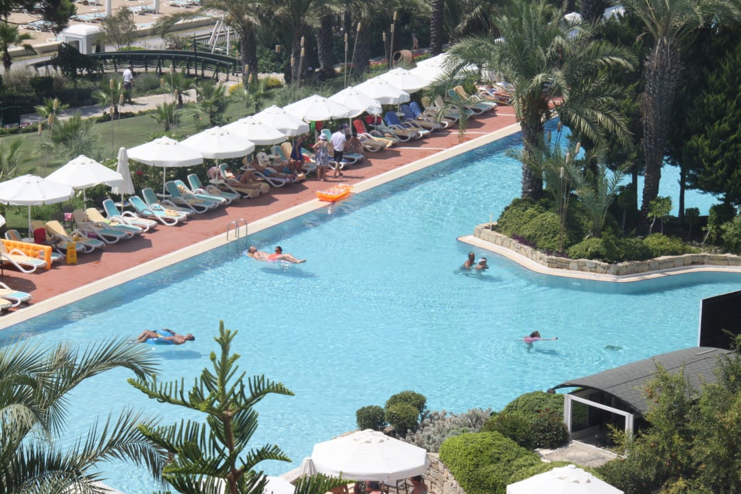 Pool PALOMA Perissia