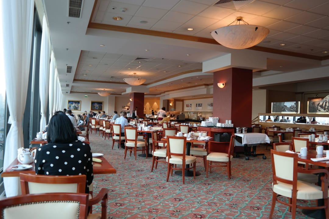Breakfest place Warsaw Marriott Hotel