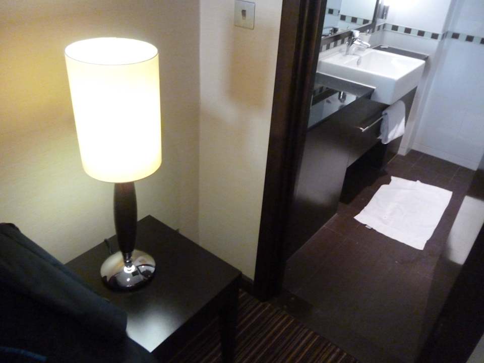 Poój Crowne Plaza London - Gatwick Airport