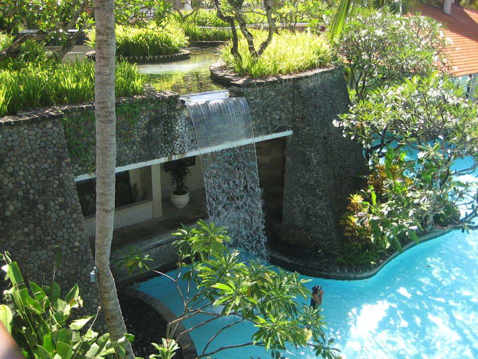 Pool The Laguna A Luxury Collection Resort & Spa