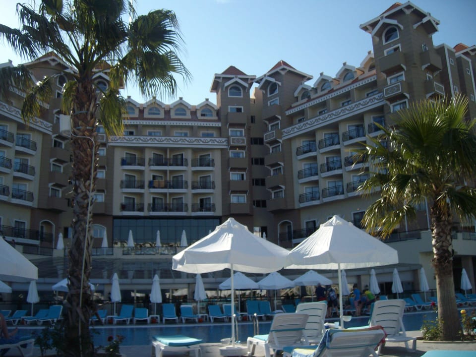 Am Pool Side Mare Resort & Spa