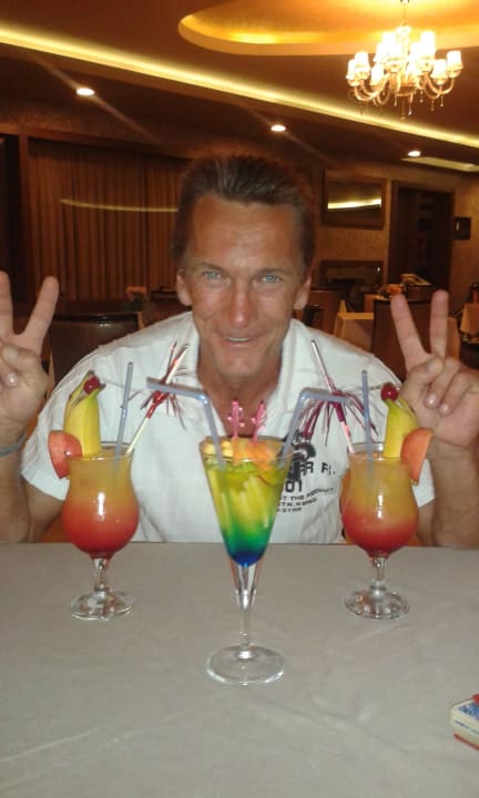 Osmans Cocktails Royal Alhambra Palace