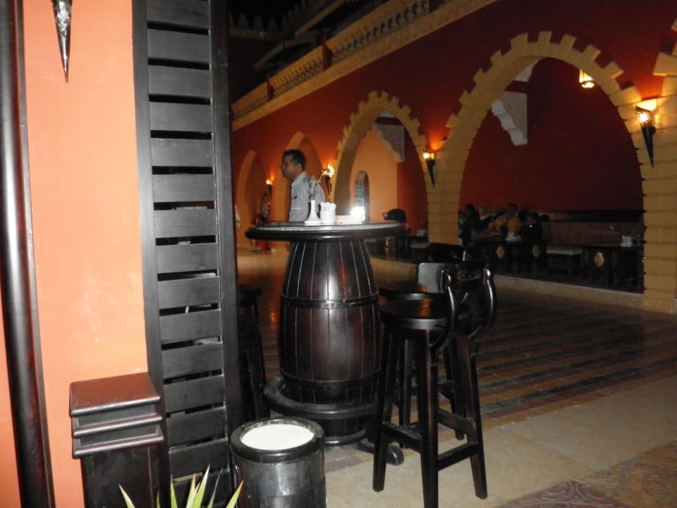 Bar und Einkaufsstrasse Pickalbatros Alf Leila Wa Leila Resort - Neverland Hurghada