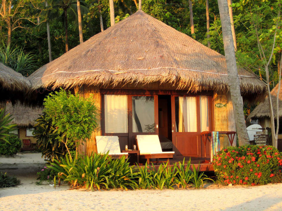 Beachfront Villa 8 Hotel Thapwarin Resort