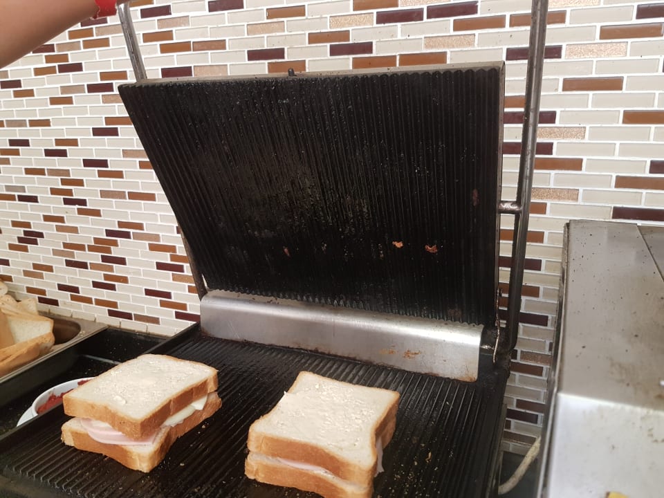 Gastro Tac Premier Hotel & Spa