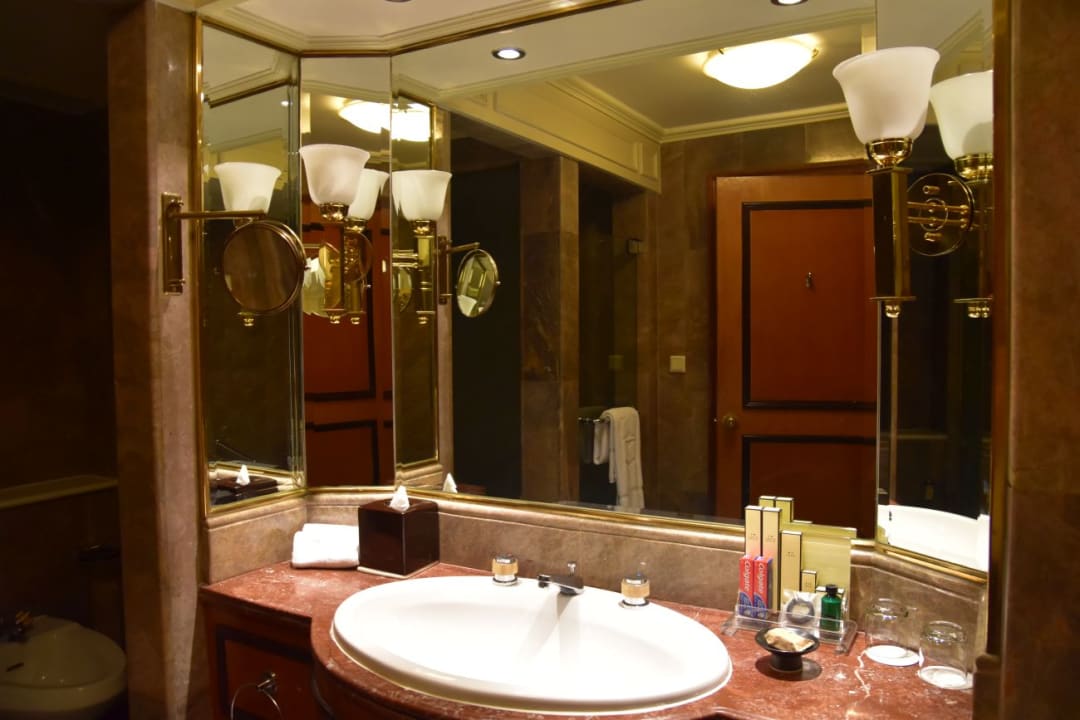 Zimmer Shangri-La Hotel, Bangkok