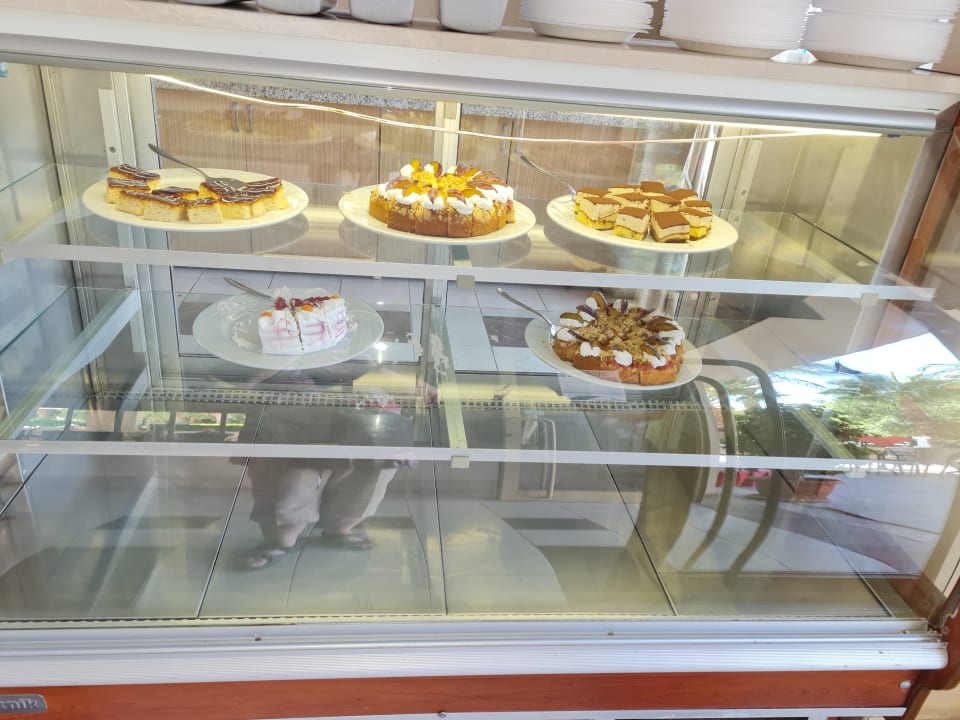 Gastro Side Breeze Hotel