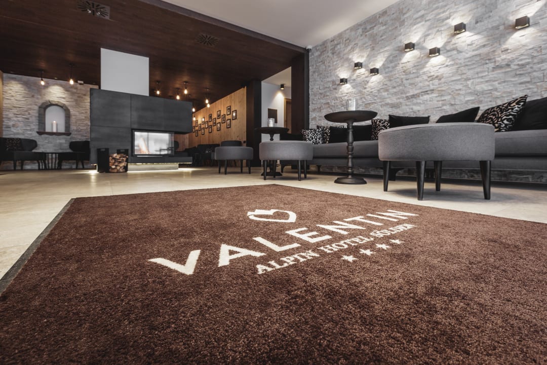 Lobby Valentin Design Apartments