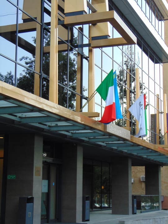 Außenansicht Mercure Almaty City Center