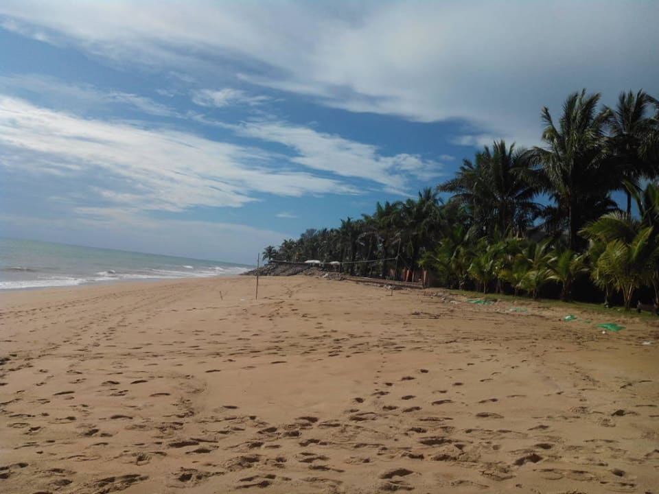 Hotel-Strand La Flora Khao Lak