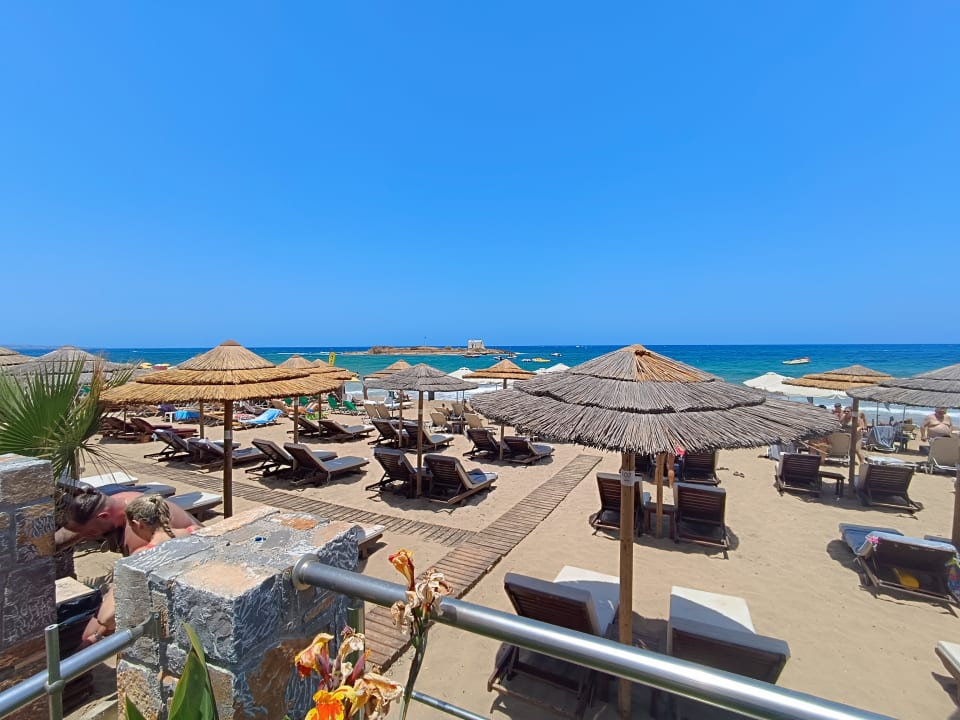 Strand High Beach Resort