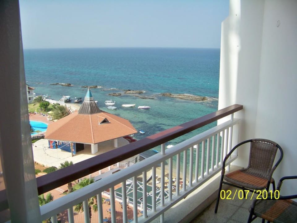 Blick vom Balkon Salamis Bay Conti Resort Hotel & Casino