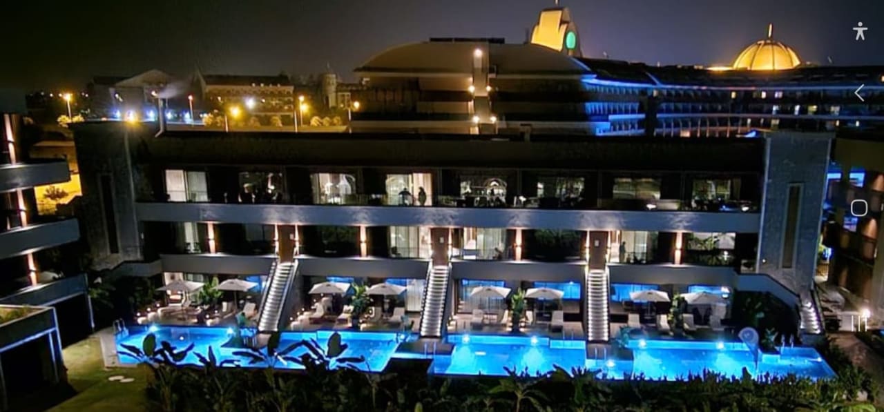 Außenansicht Jacaranda Luxury Resort