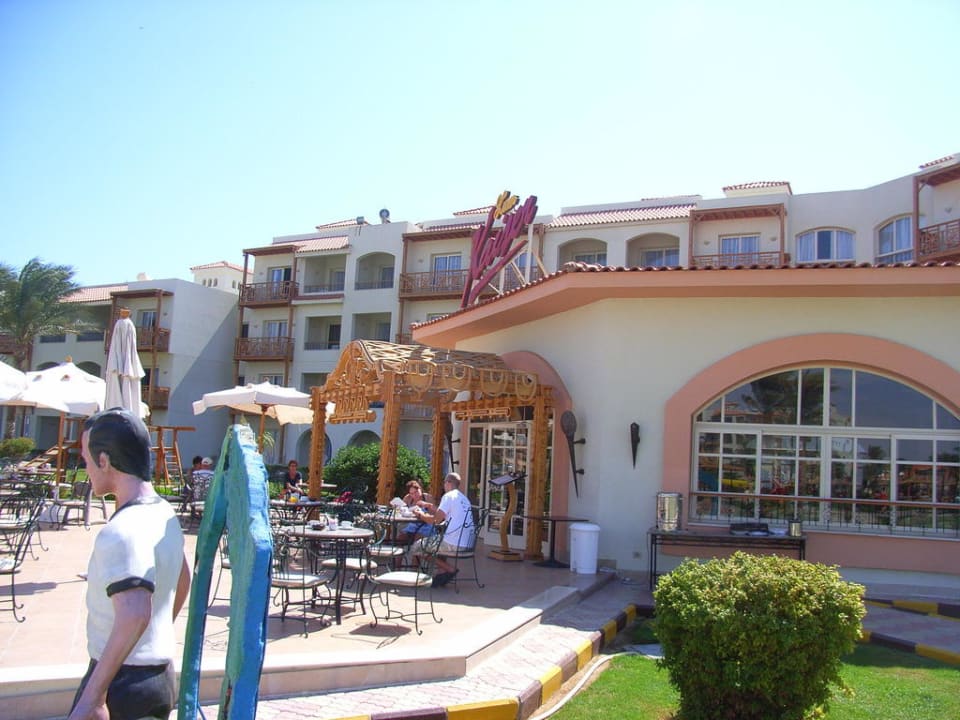 Beckenbauer Pickalbatros Dana Beach Resort - Hurghada