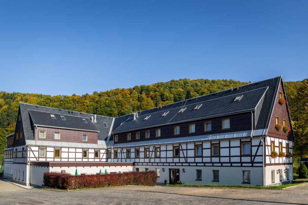 Außenansicht Naturhotel Lindenhof