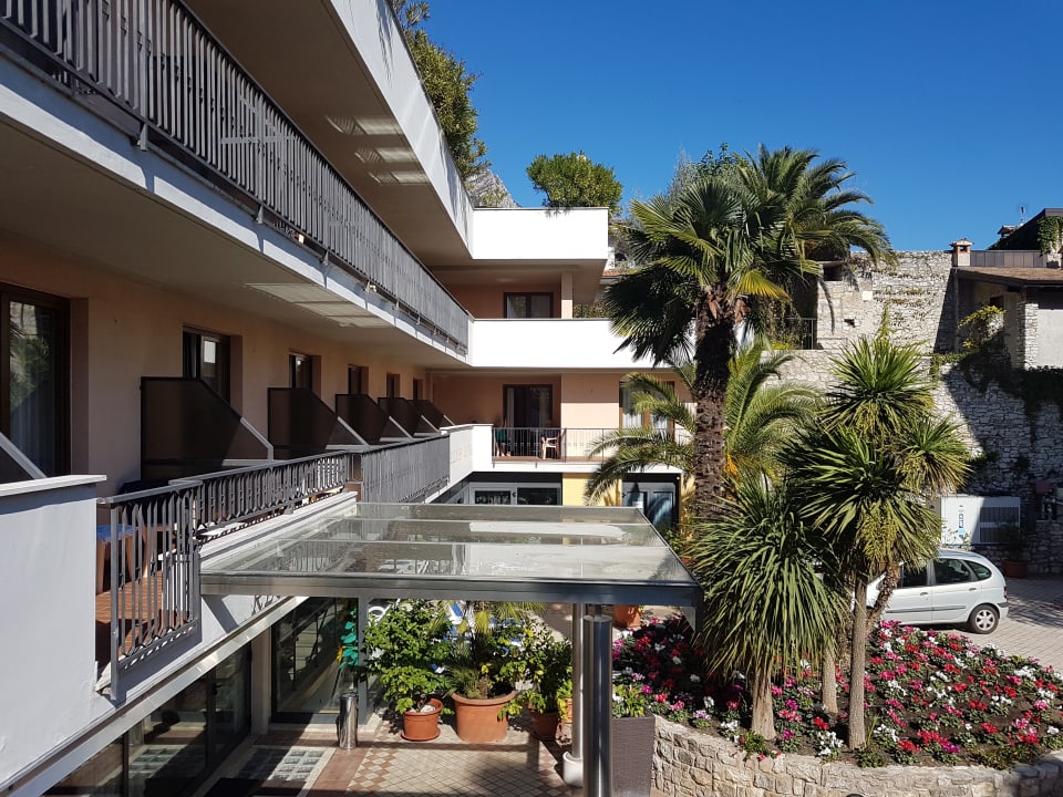 Gartenanlage Hotel Garda Bellevue