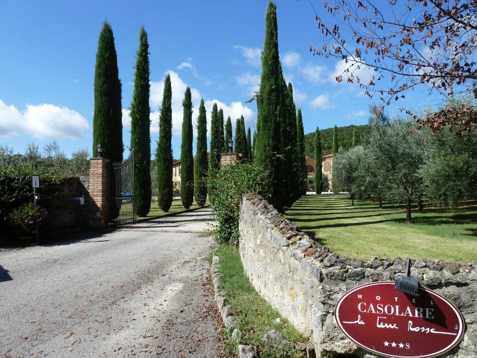 Zufahrt Hotel Casolare le Terre Rosse