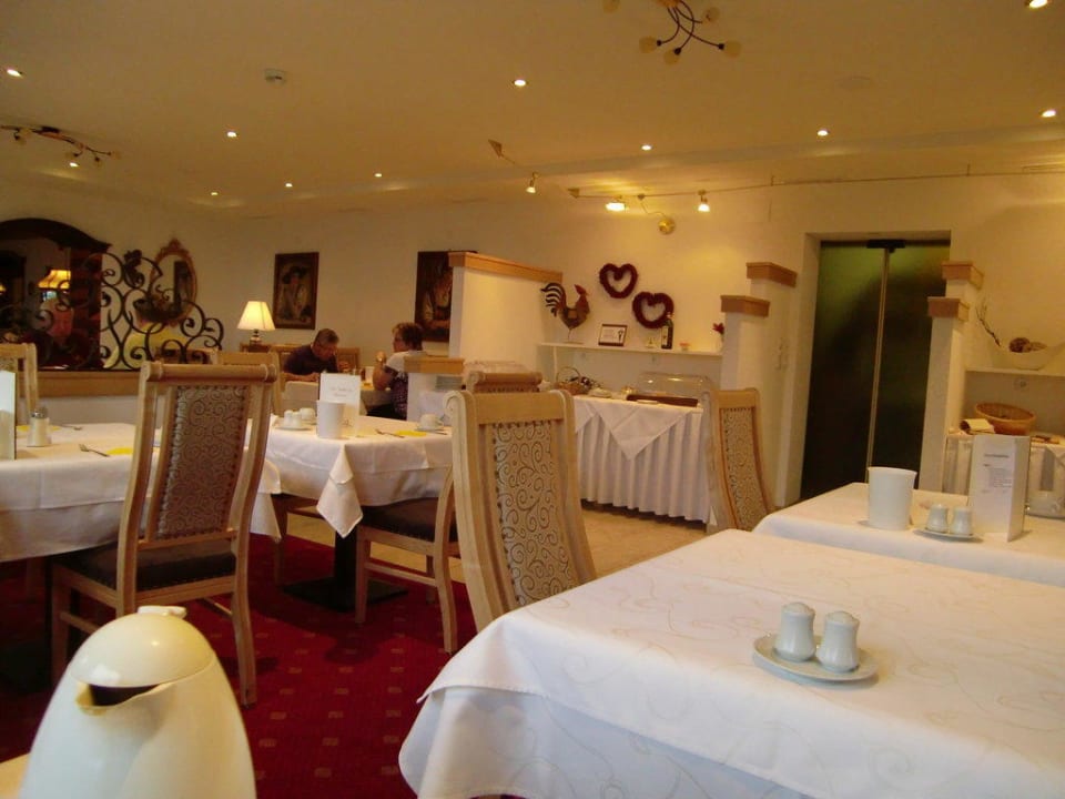 Am Esstisch Aktiv Panoramahotel Daniel