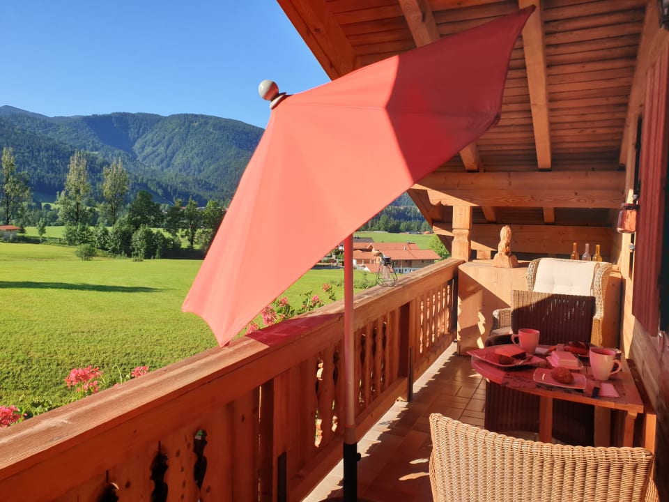 Ausblick Ferienwohnungen Neumaier F