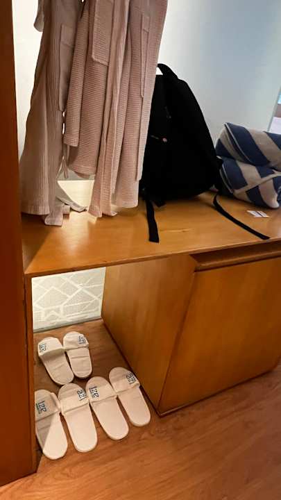 Zimmer Hotel IZE Seminyak