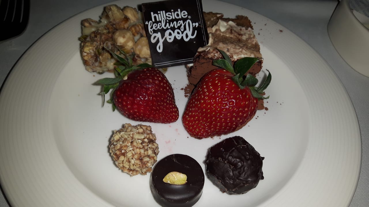 Gastro Hillside Beach Club