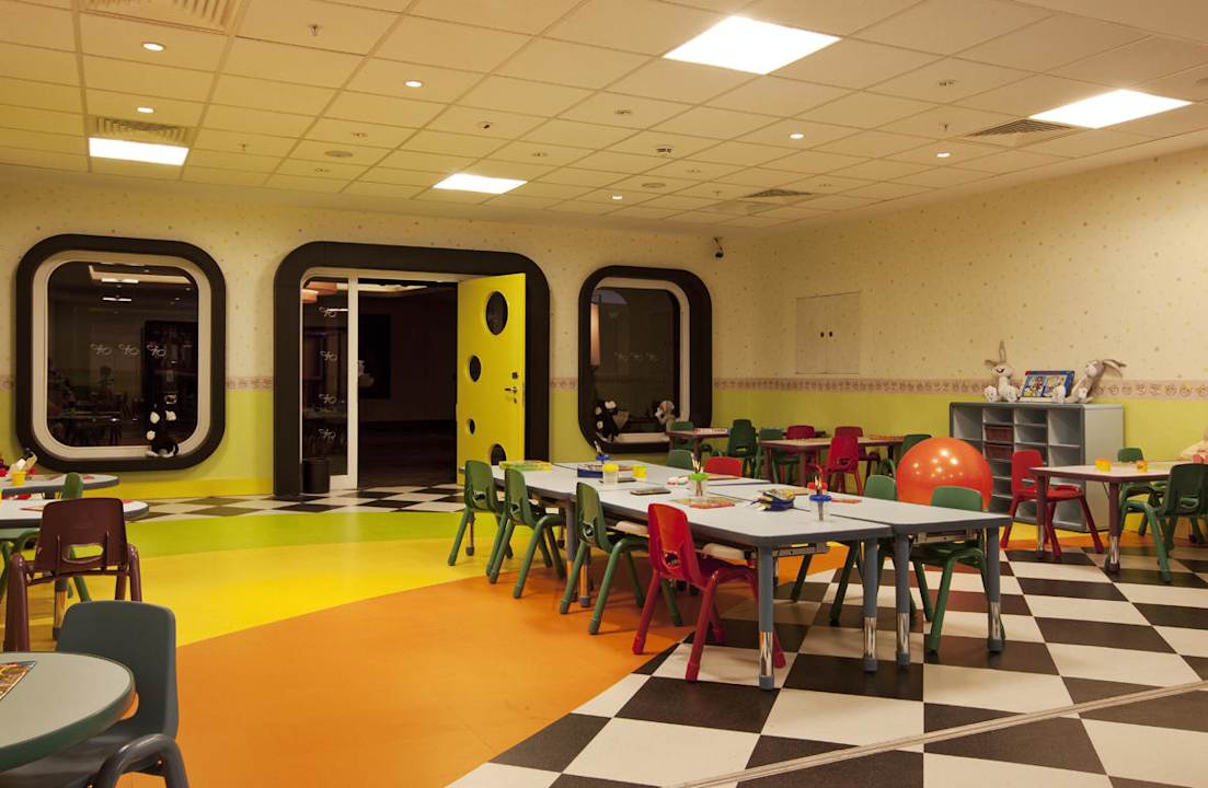 Kinderclub Xanadu Snow White Hotel