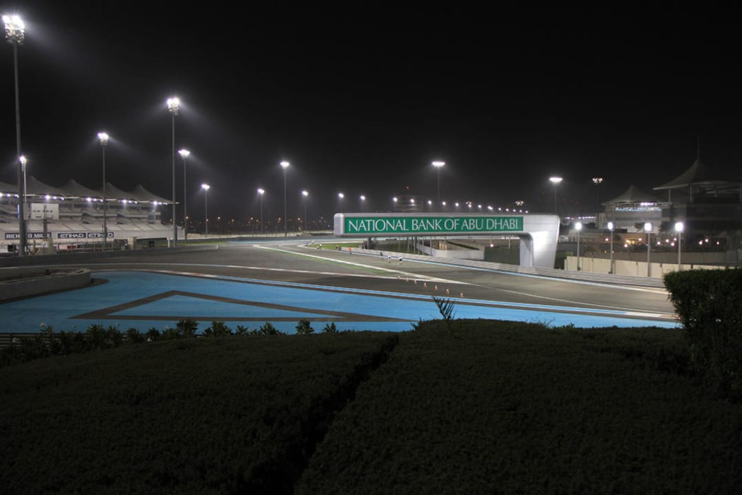 Formel 1 Rennstrecke W Abu Dhabi - Yas Island