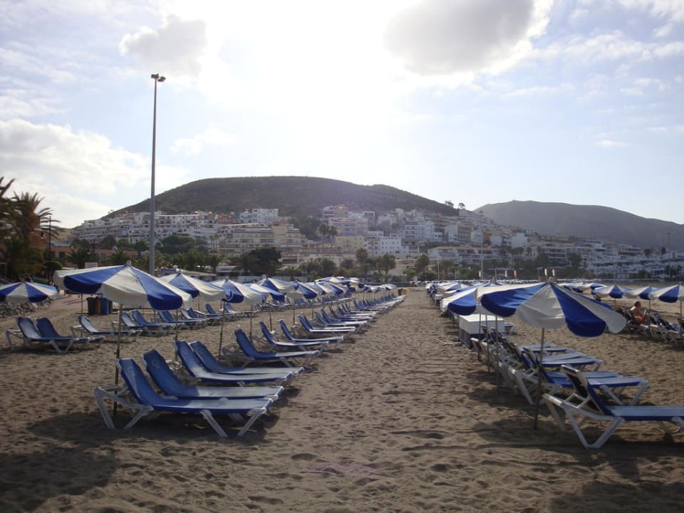 Nachbarsstrand Mediterranean Palace Hotel