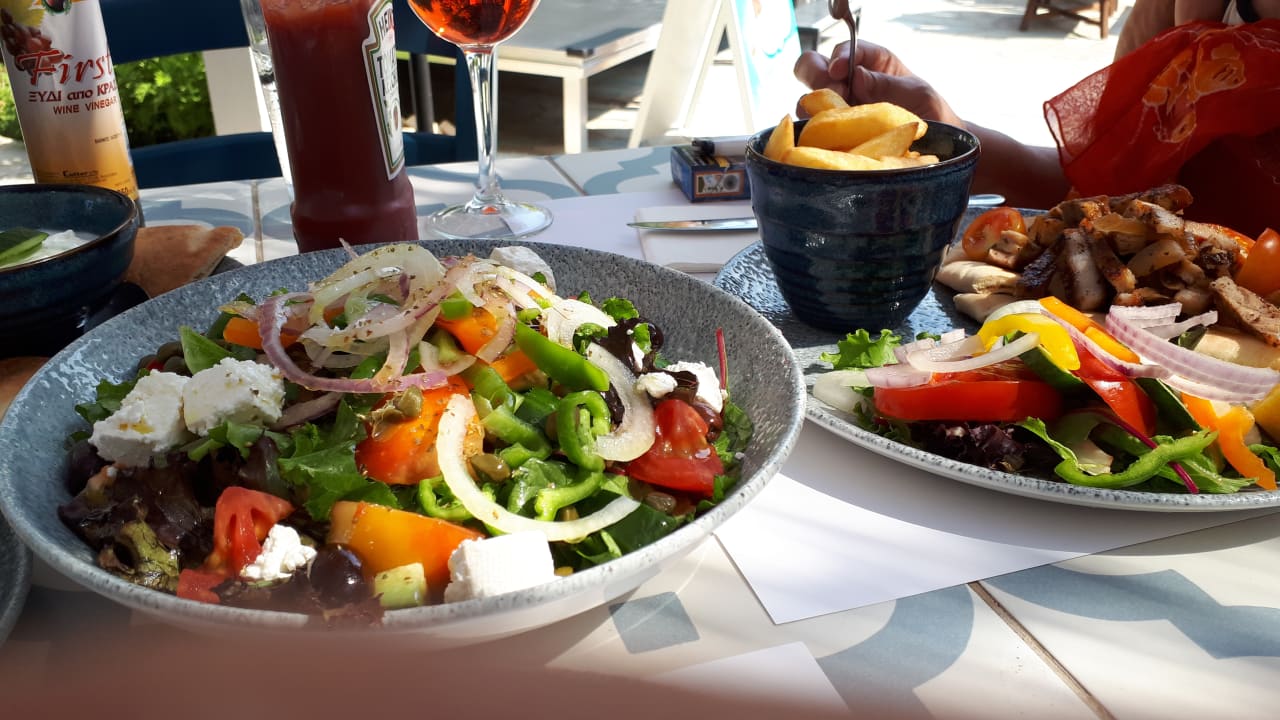 Gastro Crystal Springs Beach Hotel