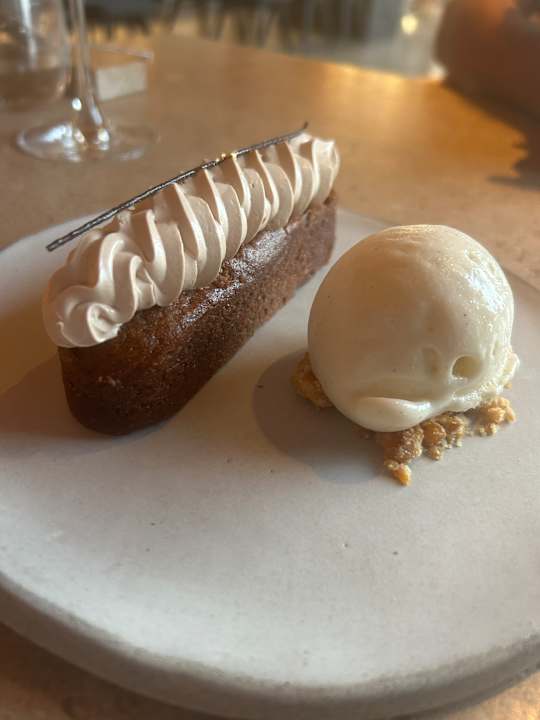 Gastro Acro Suites A Wellbeing Resort