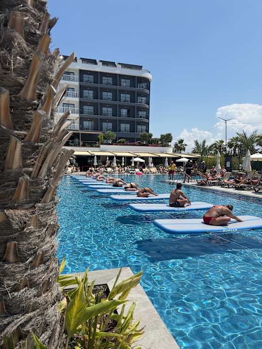 Pool VOX MARIS RESORT