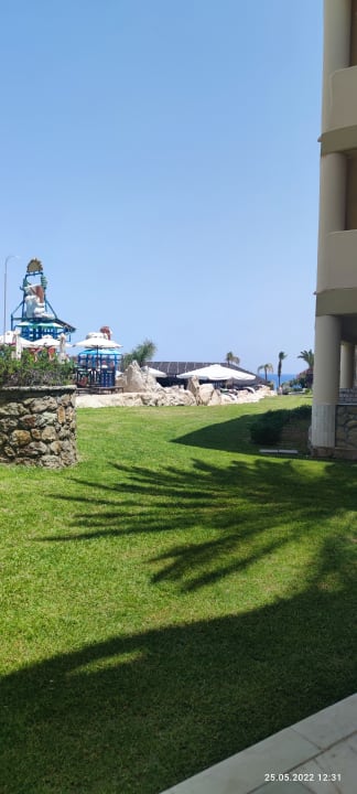 Gartenanlage Hotel Kalithea Horizon Royal