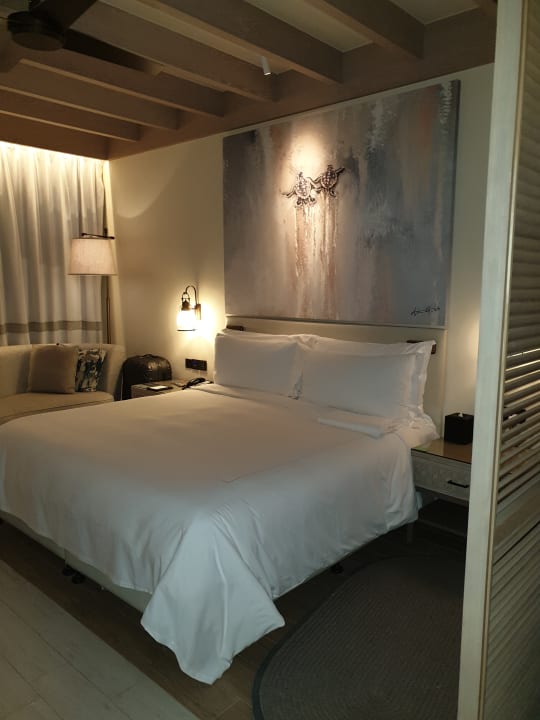 Zimmer Saadiyat Rotana Resort &  Villas
