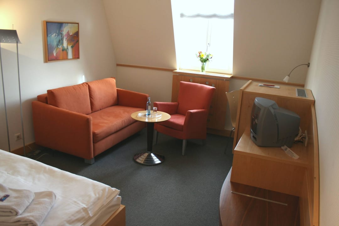 Ein Einzelzimmer im Brüderhaus Gästezimmer Brüderhaus