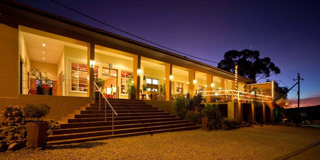 Außenansicht Bahnhof Hotel Aus