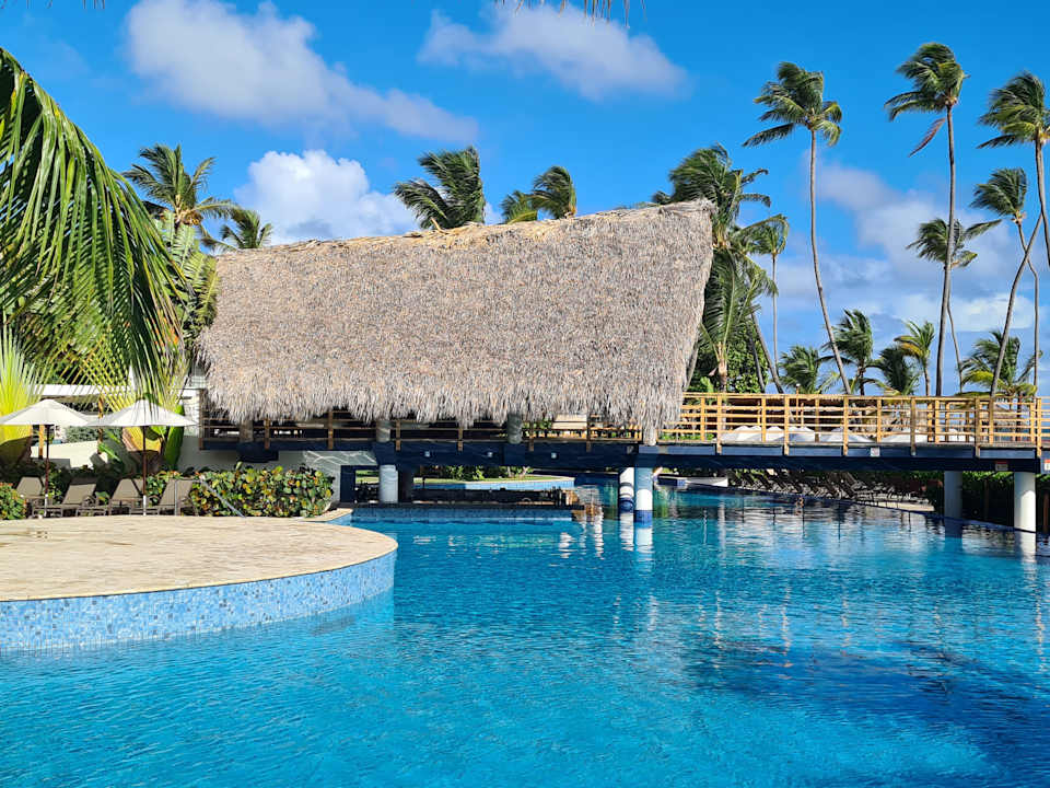 Pool Dreams Flora Resort & Spa - All Inclusive