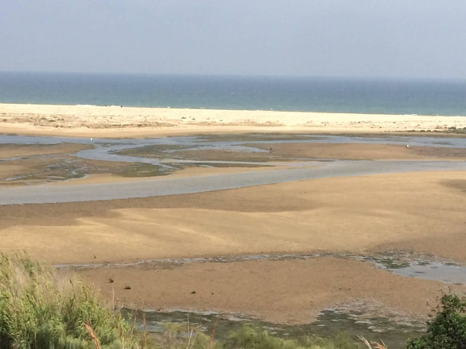 Blick vom Strand auf die Quinta da Ria ROBINSON QUINTA DA RIA