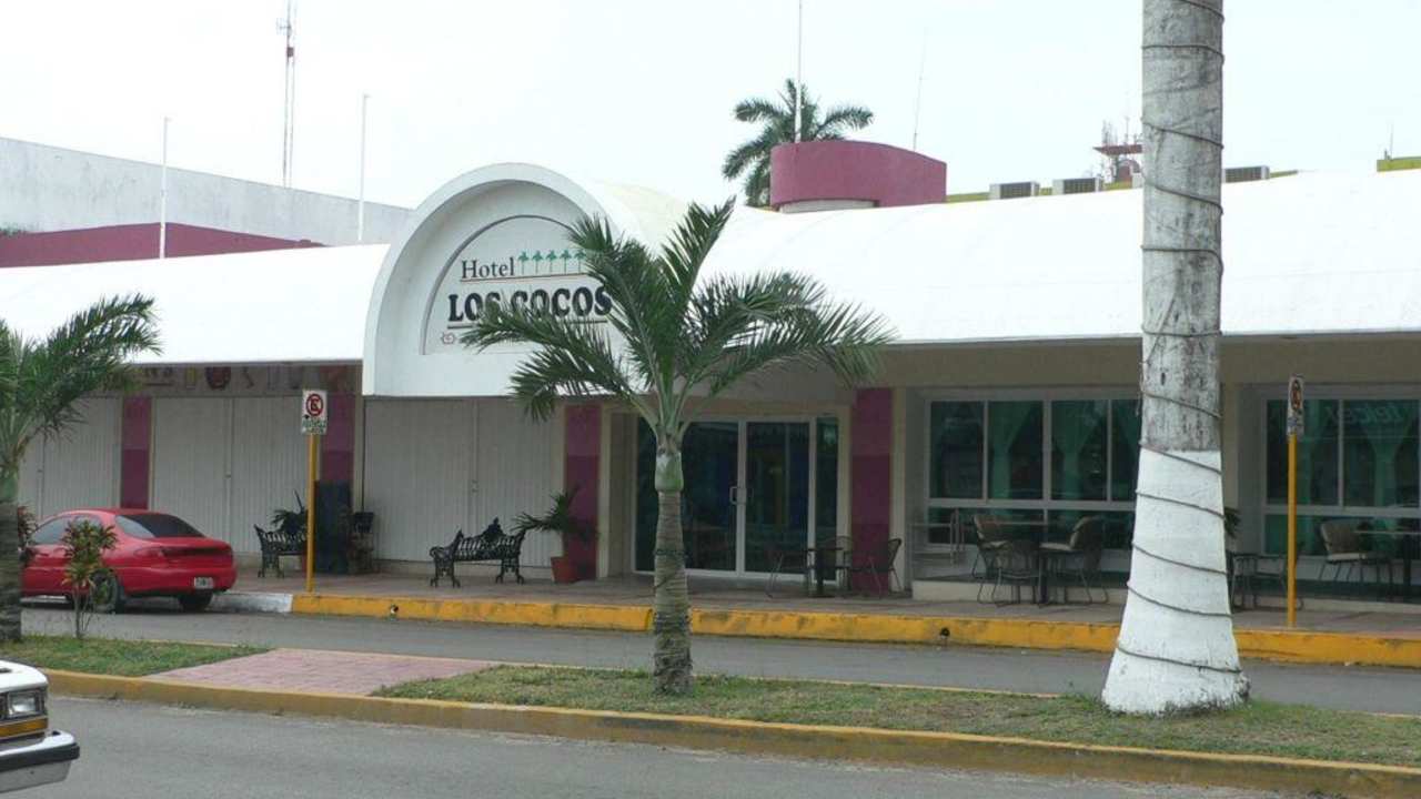Eingang Hotel Los Cocos