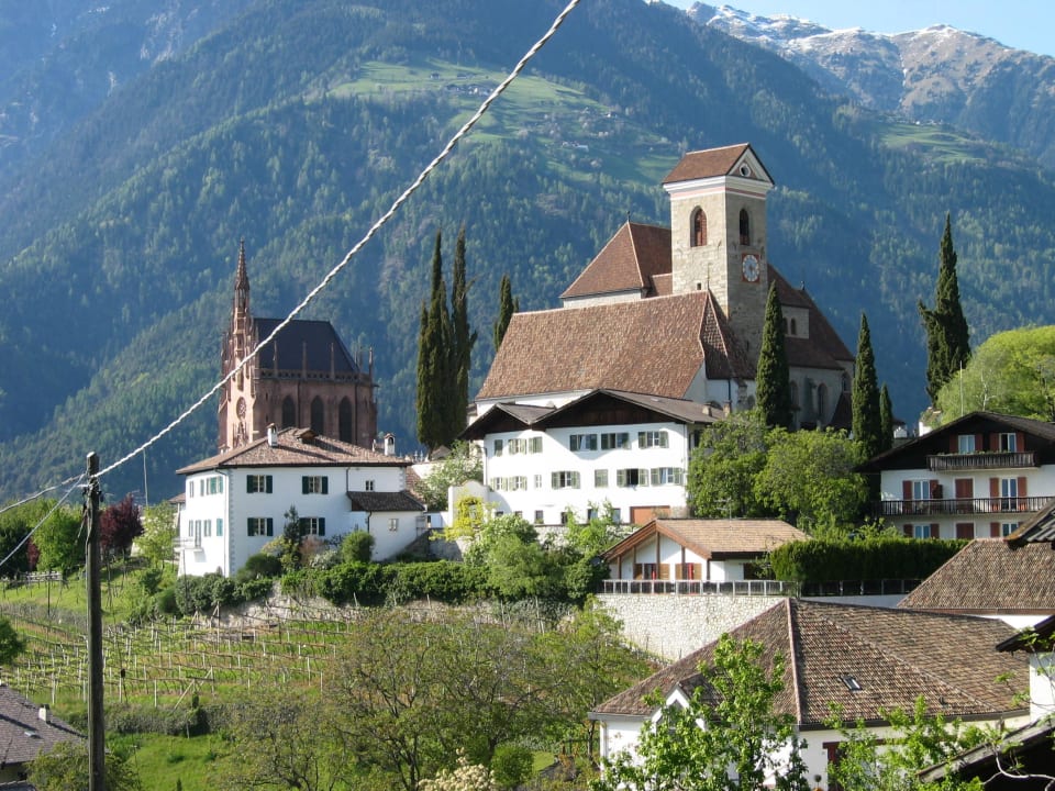 Pfarrkirche und Mausoleum Residence Walchhof