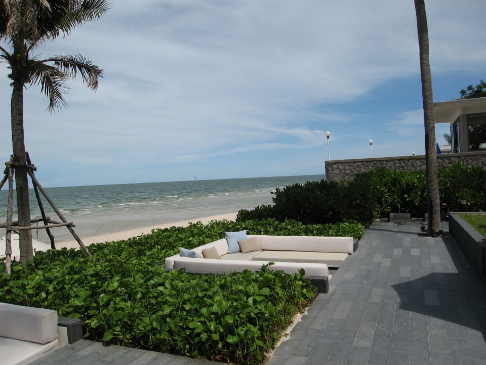 Aussenanlage Cape Nidhra Hotel Hua Hin