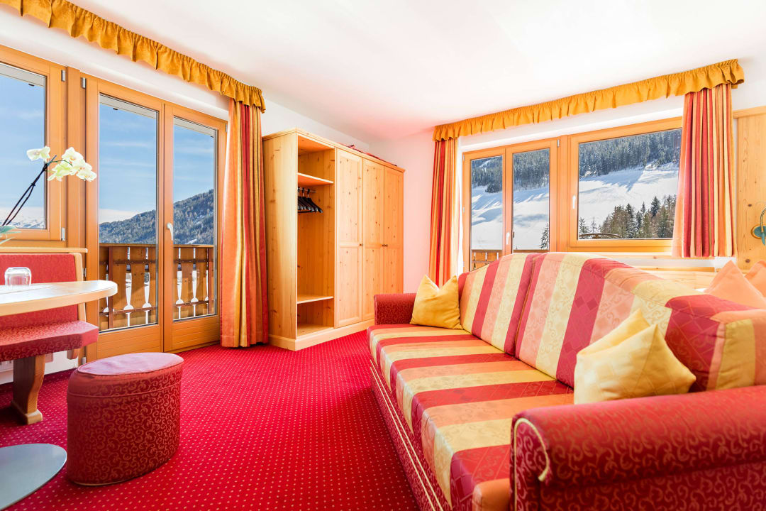 Wohnzimmer Berghotel Ratschings
