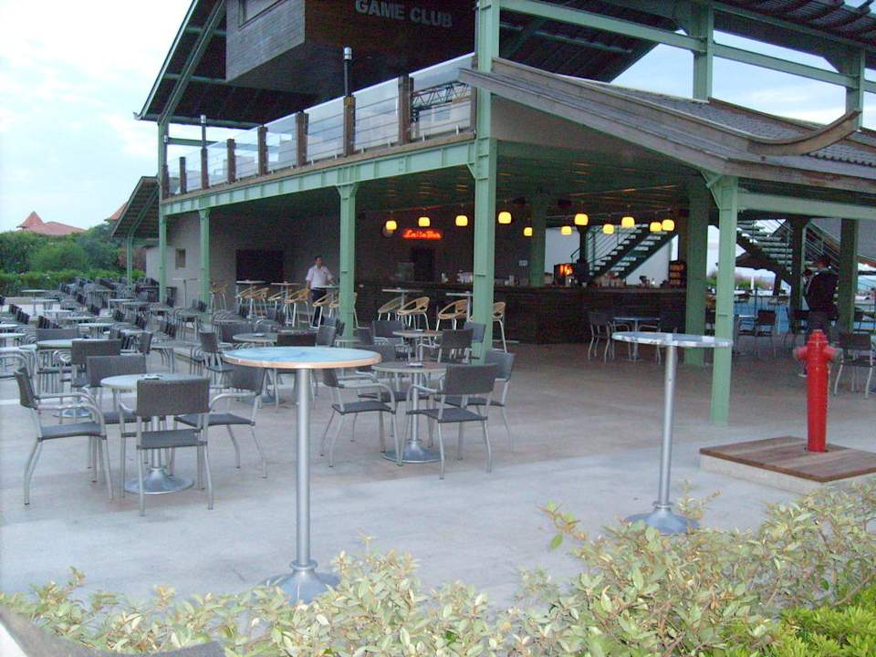 Laila bar Limak Lara Deluxe Hotel & Resort