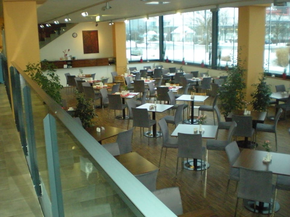 Speisesaal All In Red Thermenhotel