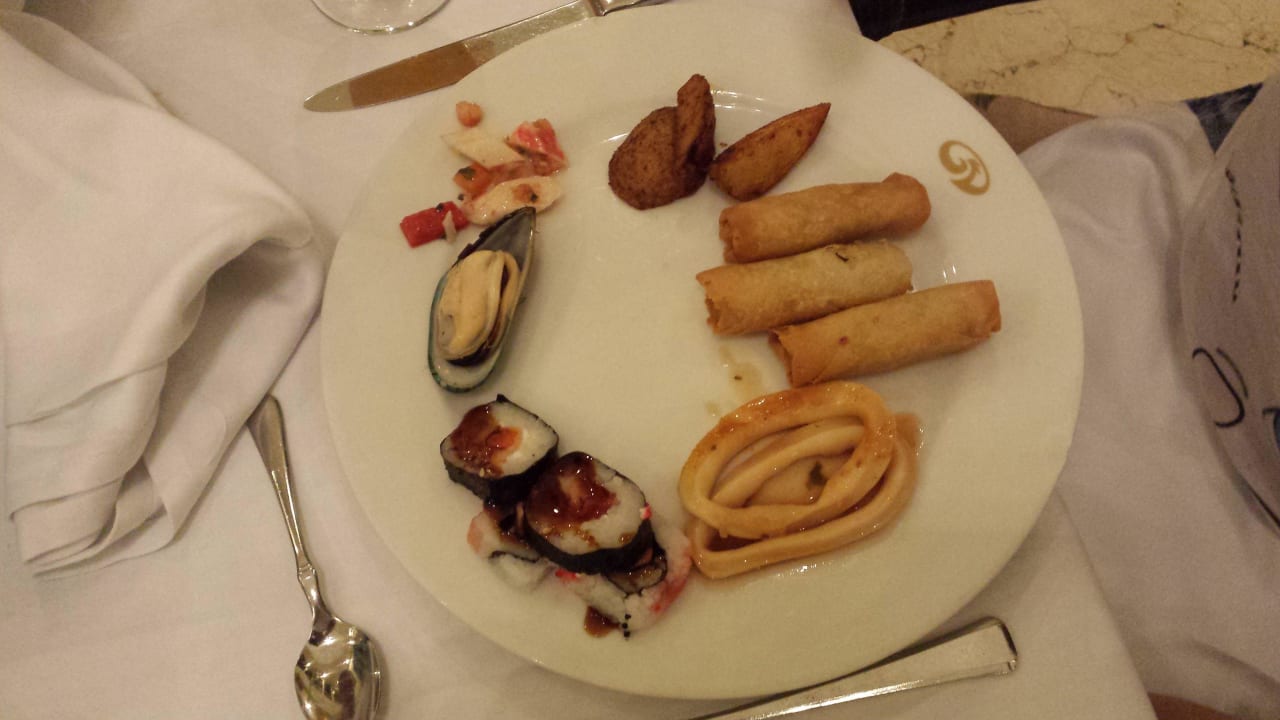 Hotel Grand Palladium Palace Resort, Spa & Casino  Hotel Grand Palladium Palace Resort, Spa & Casino